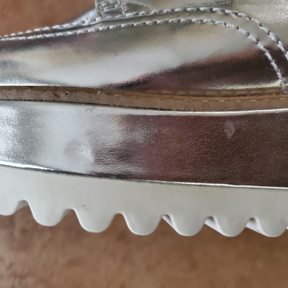 Silver Platform Women's Shoes - Picture 5 of 7